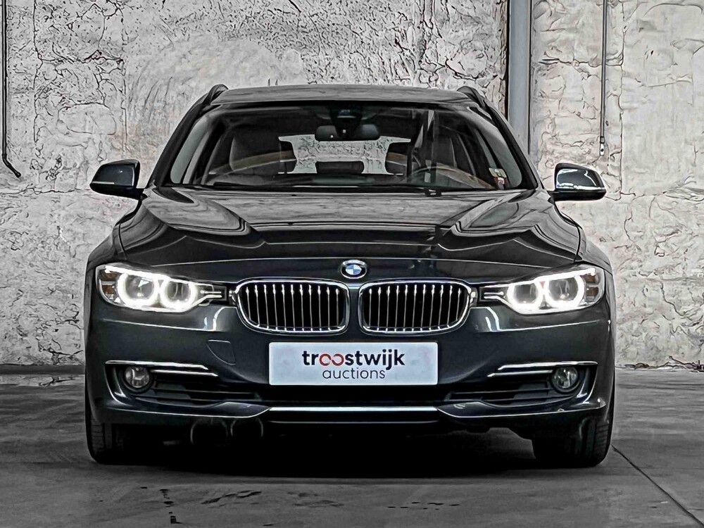 BMW 320i Touring 184hp 2013 (Original-NL), 1-KTJ-01