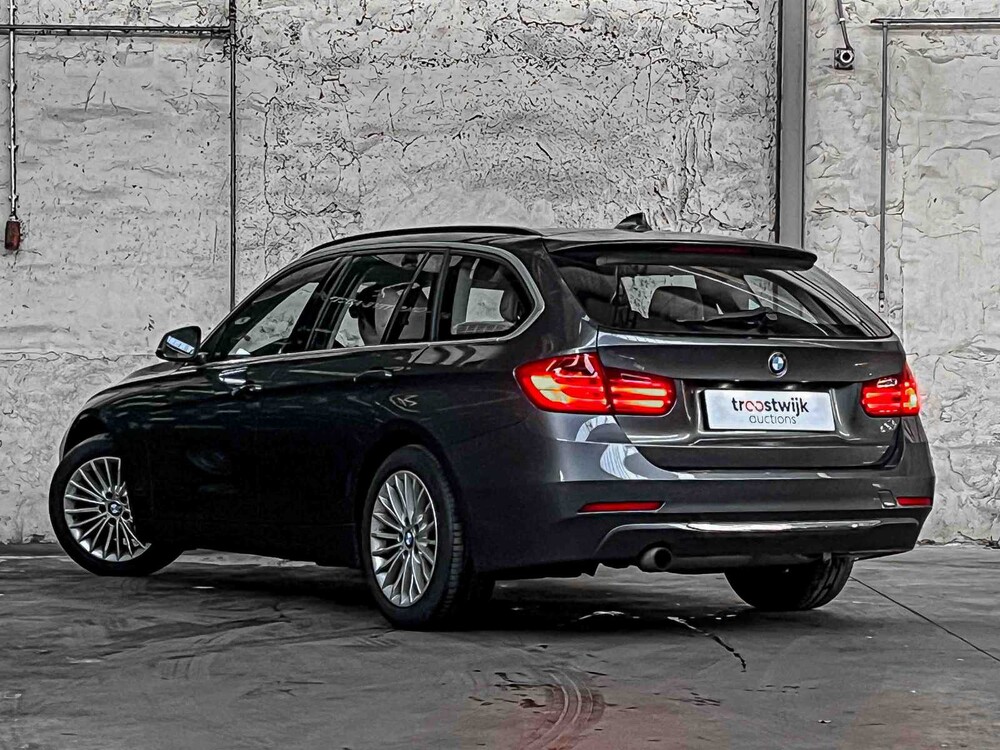 BMW 320i Touring 184hp 2013 (Original-NL), 1-KTJ-01