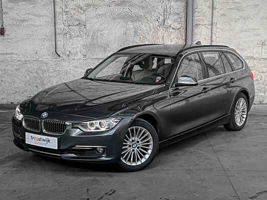 BMW 320i Touring 184pk 2013 (Origineel-NL), 1-KTJ-01