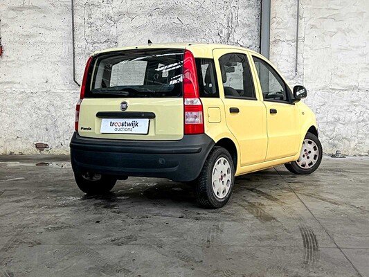 Fiat Panda 1.2 69pk 2010 (Origineel-NL), 98-NZK-2