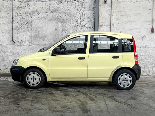 Fiat Panda 1.2 69pk 2010 (Origineel-NL), 98-NZK-2