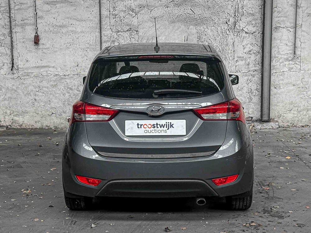 Hyundai ix20 1.4i i-Catcher 90hp 2011 (Original-NL), 61-PNL-9