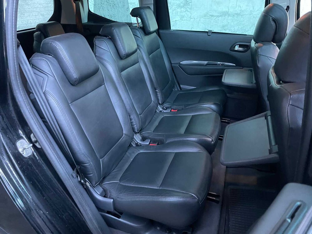 Peugeot 5008 1.6 THP B.L. Exe 7p. 156hp 2011 (Original-NL), 44-RHJ-9