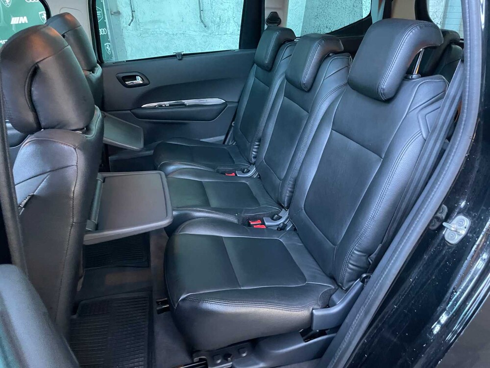 Peugeot 5008 1.6 THP B.L. Exe 7p. 156hp 2011 (Original-NL), 44-RHJ-9