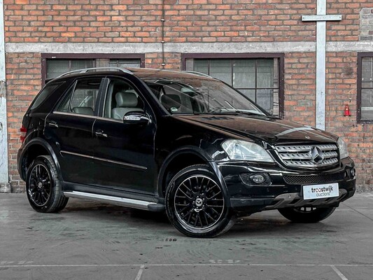 Mercedes-Benz ML350 3.5 V6 4Matic 272PS 2005 M-Klasse, N-432-PD Youngtimer