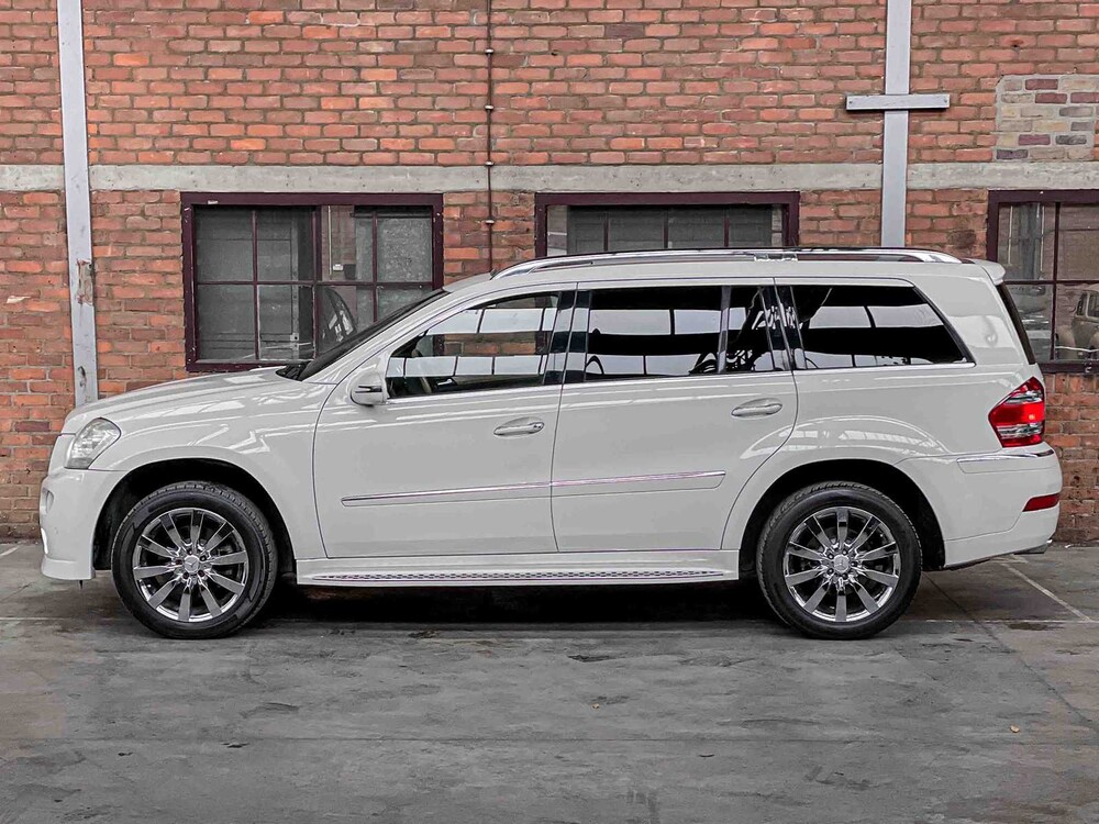 Mercedes-Benz GL500 5.5 V8 388PS 2009 -Youngtimer-