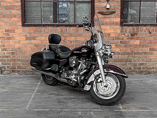 Harley-Davidson FLHRSI Road King Custom Touring 1450cc Motorrad 2005