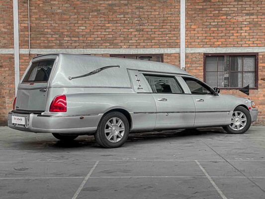 Lincoln Town Car Superior Coach Hearse 242hp 2008, 04-ZL-XB