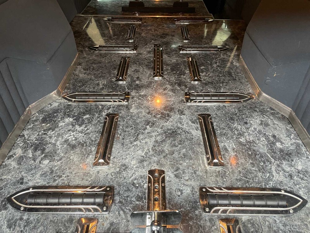 Cadillac DeVille Eureka Leichenwagen 273PS 2001, Z-545-PN