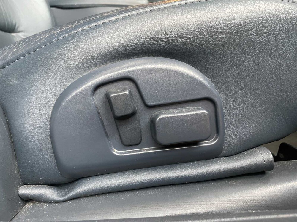 Cadillac DeVille Eureka Leichenwagen 273PS 2001, Z-545-PN