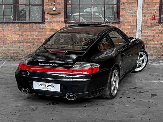 Porsche 911 Carrera 4S 996 320PS 2003