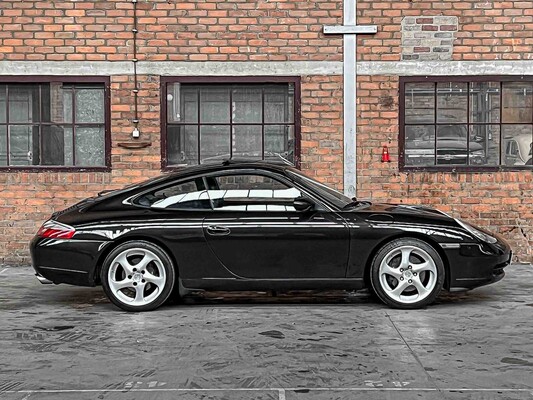 Porsche 911 3.4 carrera coupe 300hp 1998 (Original-NL), TD-JZ-51