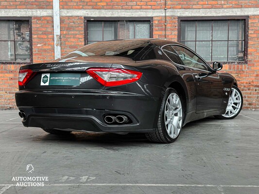 Maserati GranTurismo 4.2 V8 405hp 2008 youngtimer