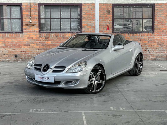 Mercedes-Benz SLK350 3.5 V6 272hp 2004 AIRSCARF Youngtimer