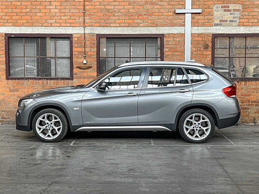 BMW x1 xdrive 28i 259PS 2010 (Original-NL), 08-NNX-6