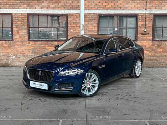 Jaguar XF 2.0d Portfolio 179pk 2016, SX-790-T