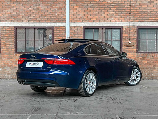 Jaguar XF 2.0d Portfolio 179pk 2016, SX-790-T