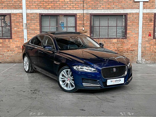 Jaguar XF 2.0d Portfolio 179pk 2016, SX-790-T