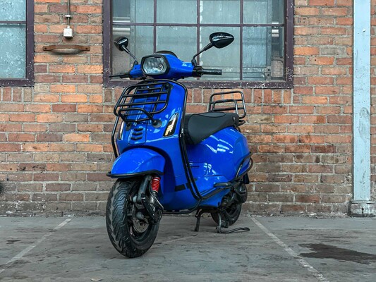 Vespa Sprint 4T 2015, F-725-ZL