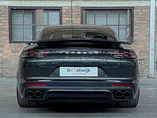 Porsche Panamera Turbo S E-Hybrid 4.0 V8 680PS -AKRAPOVIC- 2017 (Original-NL)