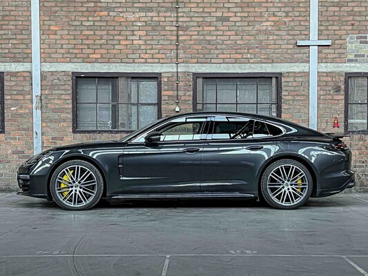 Porsche Panamera Turbo S E-Hybrid 4.0 V8 680PS -AKRAPOVIC- 2017 (Original-NL)