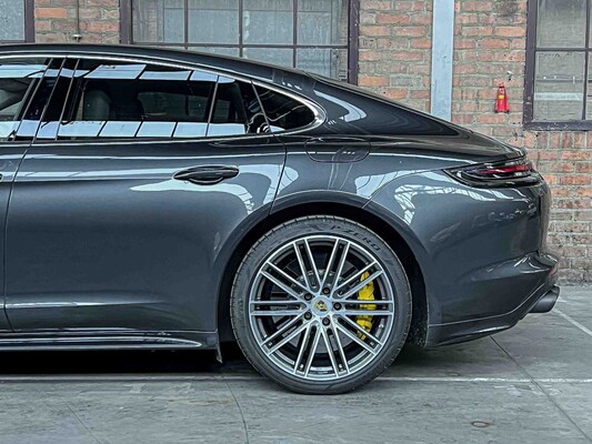 Porsche Panamera Turbo S E-Hybrid 4.0 V8 680PS -AKRAPOVIC- 2017 (Original-NL)