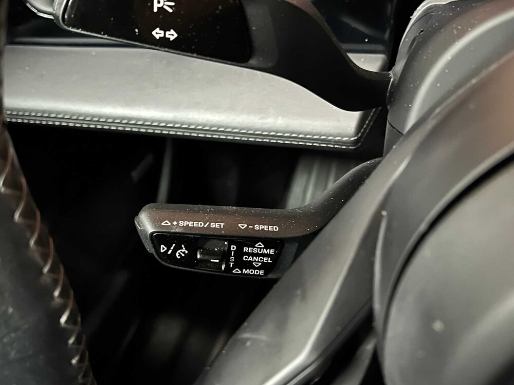 Porsche Taycan 4S Performance 84kWh 2020 (Original-NL+1. Besitzer), J-824-JS