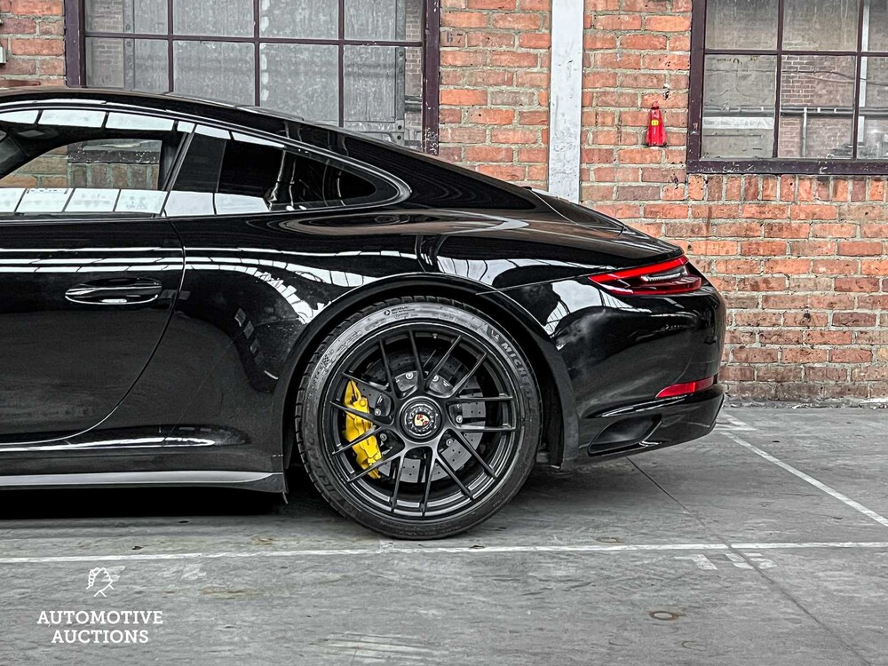 Porsche 911 GTS 991.2 3.0 Carrera FACELIFT 450hp 2018 Sport-Chrono, T-172-XF