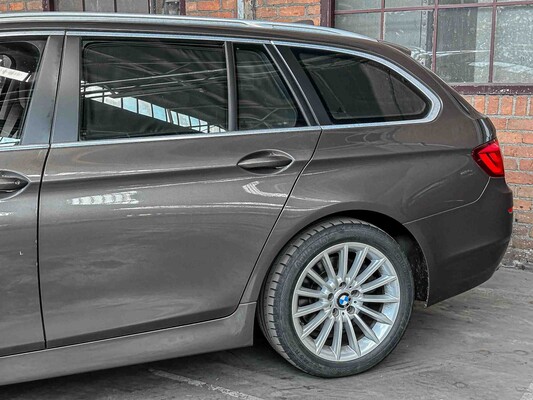 BMW 528i Touring Executive 245pk 2012 F11 5-serie (Origineel-NL), 08-XGB-5