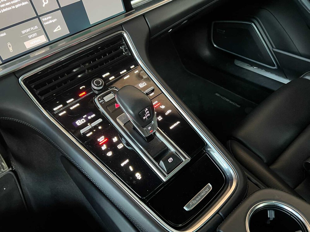 Porsche Panamera 4S 2.9 V6 441PS 2017
