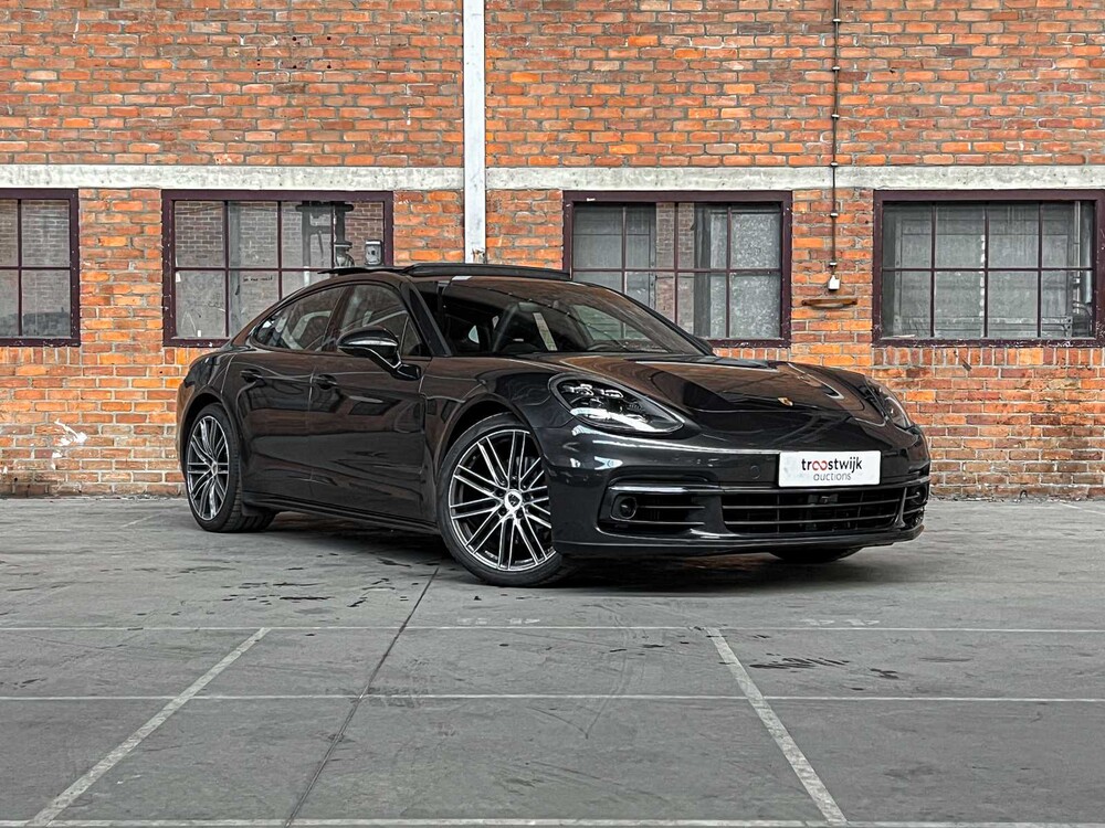Porsche Panamera 4S 2.9 V6 441PS 2017