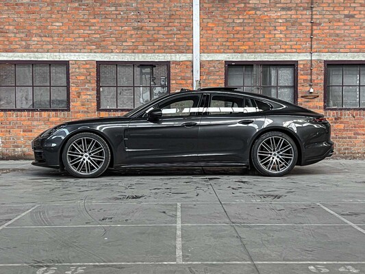 Porsche Panamera 4S 2.9 V6 441PS 2017