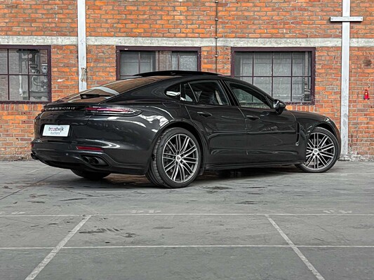 Porsche Panamera 4S 2.9 V6 441PS 2017