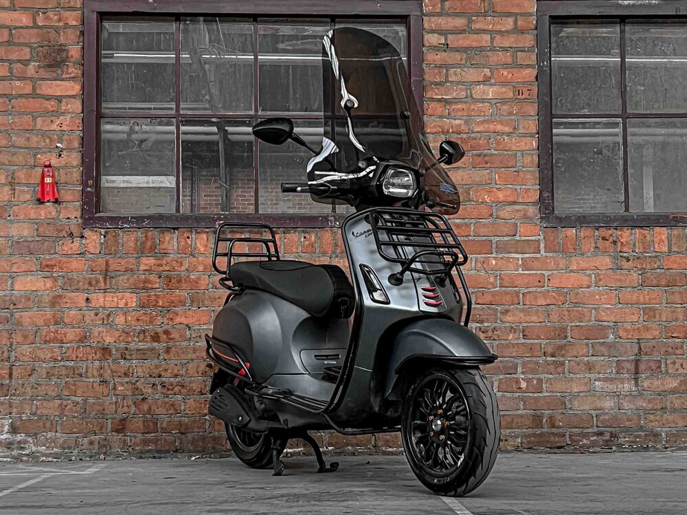 Vespa Sprint 4T 2015, DDB-52-B