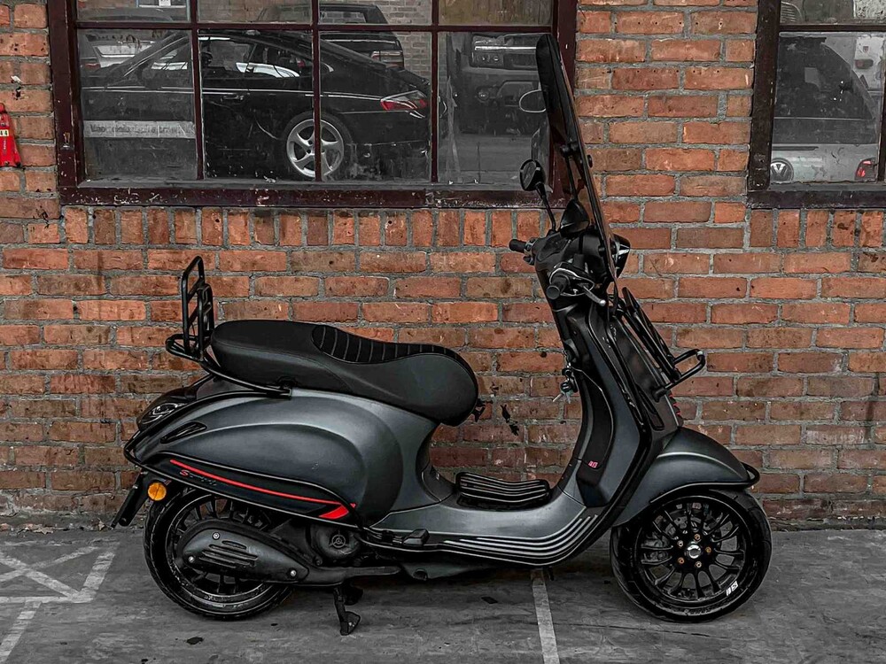 Vespa Sprint 4T 2015, DDB-52-B