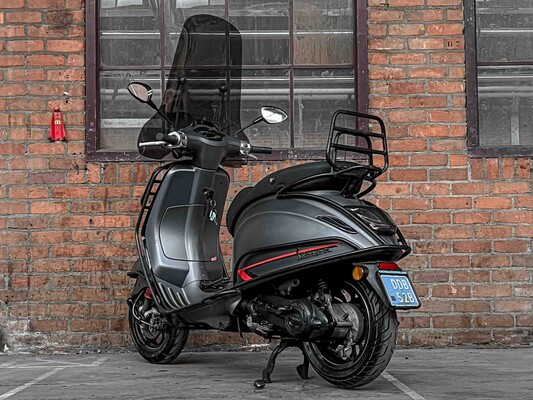 Vespa Sprint 4T 2015, DDB-52-B