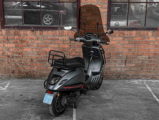 Vespa Sprint 4T 2015, DDB-52-B