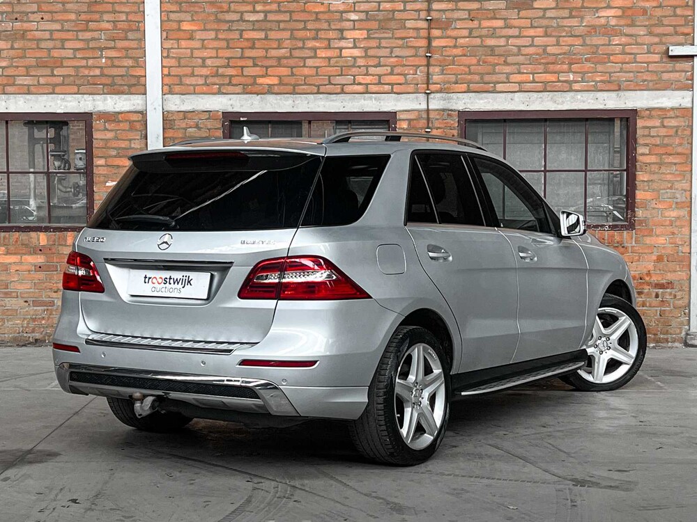 Mercedes-Benz ML350 AMG BlueTEC 3.0 V6 4Matic 258PS 2013, 8-SNT-28