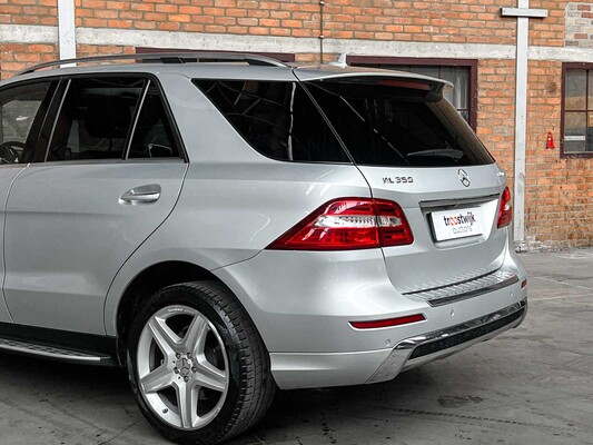 Mercedes-Benz ML350 AMG BlueTEC 3.0 V6 4Matic 258hp 2013, 8-SNT-28