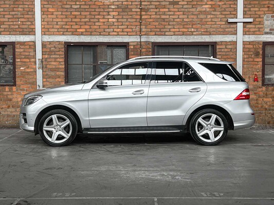 Mercedes-Benz ML350 AMG BlueTEC 3.0 V6 4Matic 258PS 2013, 8-SNT-28