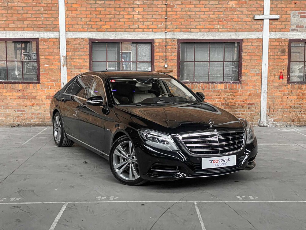 Mercedes-Benz S600 Long 6.0 V12 530PS 2015