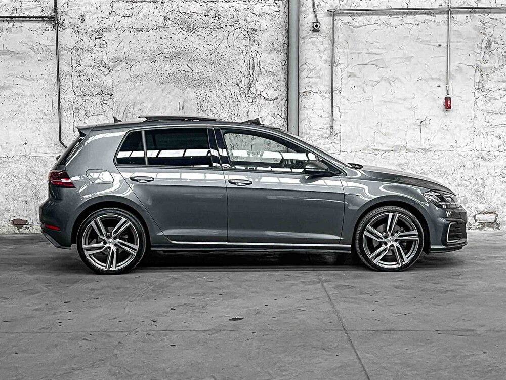 Volkswagen Golf 1.4 TSI PHEV GTE 150PS 2017, S-590-XT