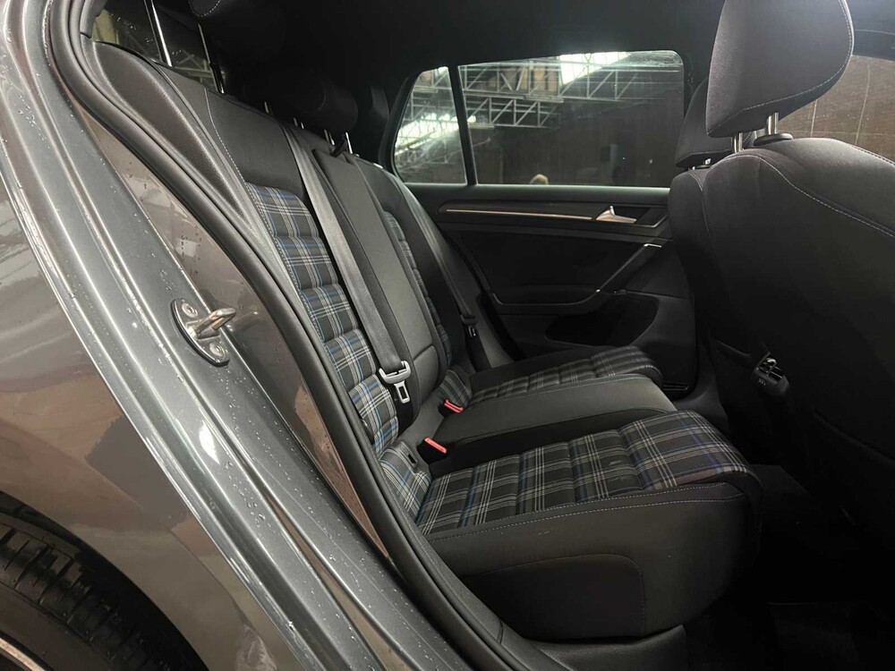 Volkswagen Golf 1.4 TSI PHEV GTE 150PS 2017, S-590-XT