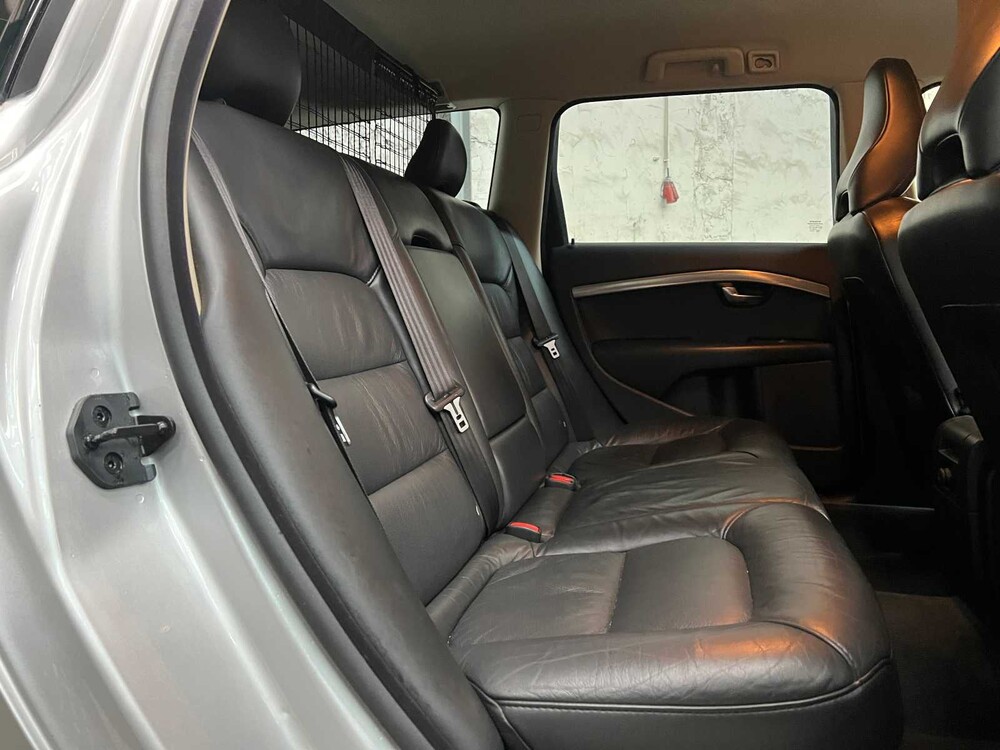 Volvo V70 2.0 Kinetic 145pk 2008, 10-GJK-4