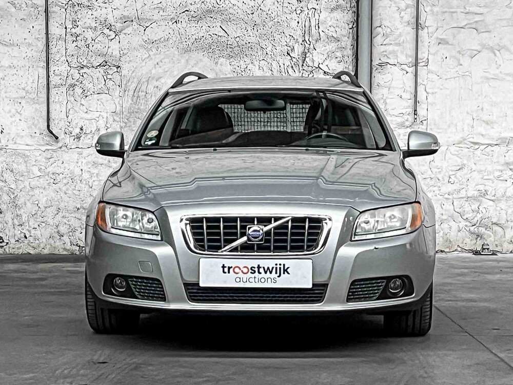 Volvo V70 2.0 Kinetic 145pk 2008, 10-GJK-4