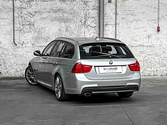 BMW 3 Series Touring 318i Corp.L.Lux Line 136hp 2012, 15-TDL-2