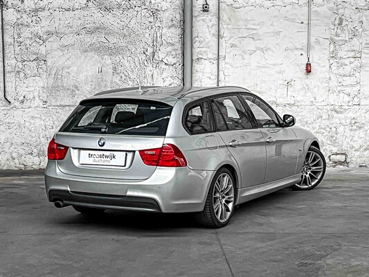 BMW 3 Series Touring 318i Corp.L.Lux Line 136hp 2012, 15-TDL-2