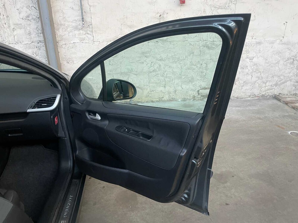 Peugeot 207 SW 1.4 VTi Active 95pk 2013 (Origineel-NL), 7-KGX-10