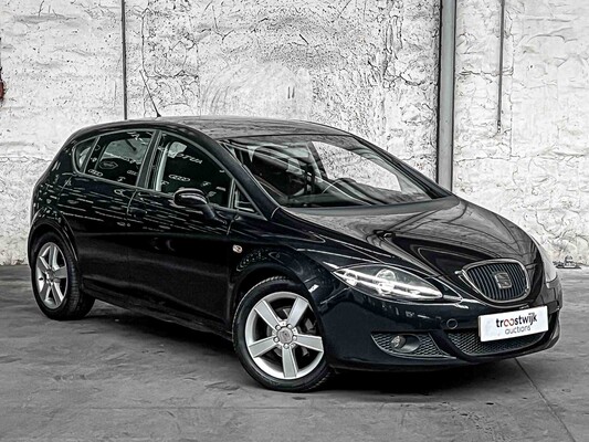 SEAT Leon 1.6 Stylance 102hp 2005 (Original-UK), 51-SB-DR