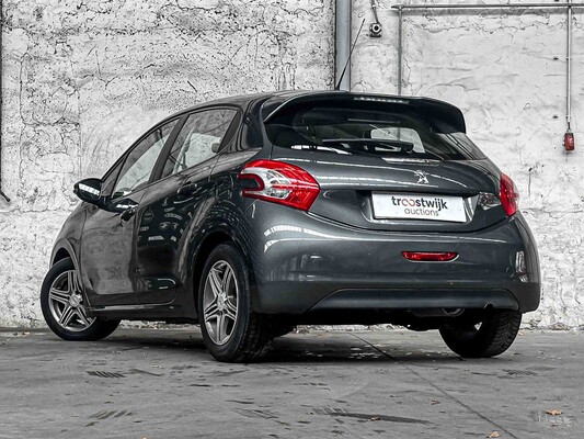 Peugeot 208 1.2 VTi Active 82hp 2012, 86-XTF-9